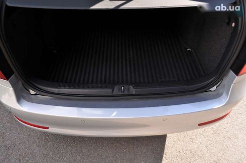 Skoda Octavia 2011 - фото 29
