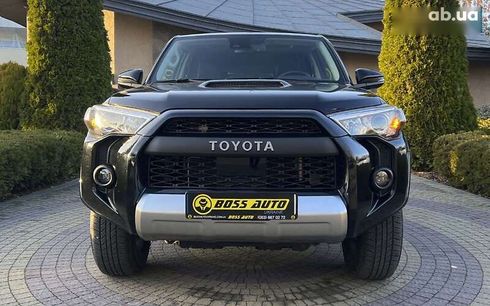 Toyota 4Runner 2020 - фото 2