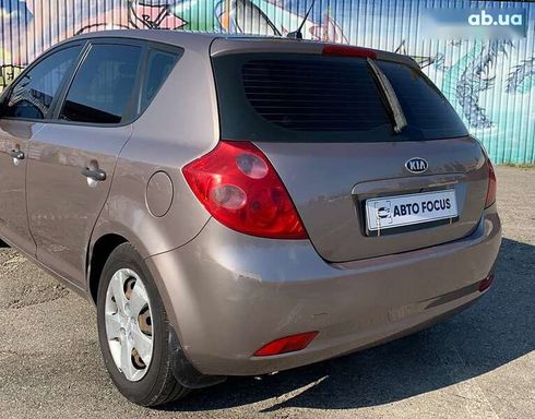 Kia Cee'd 2008 - фото 6