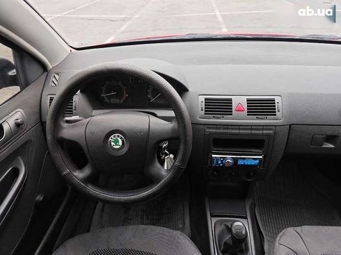 Skoda Fabia 2007 - фото 14