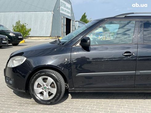 Skoda Fabia 2009 черный - фото 3