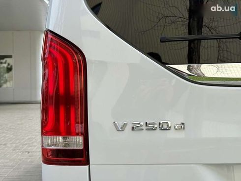 Mercedes-Benz V-Класс 2016 - фото 16