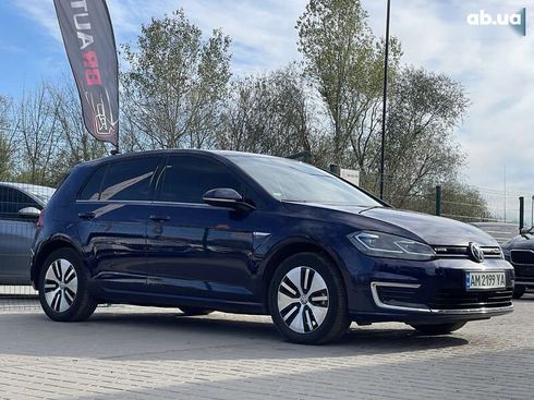 Volkswagen e-Golf 2020 - фото 5