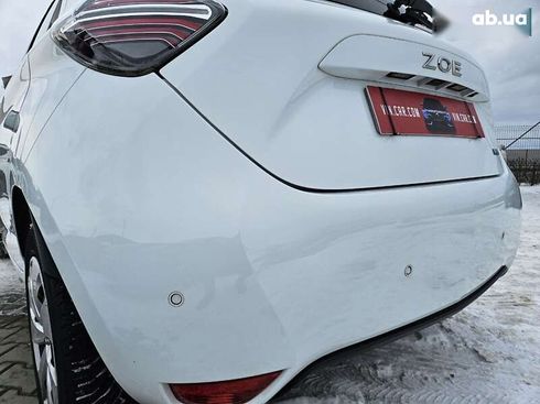 Renault Zoe 2021 - фото 16