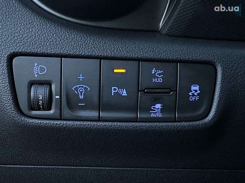 Hyundai Kona Electric 2022 - фото 10