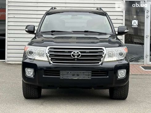 Toyota Land Cruiser 2012 - фото 5