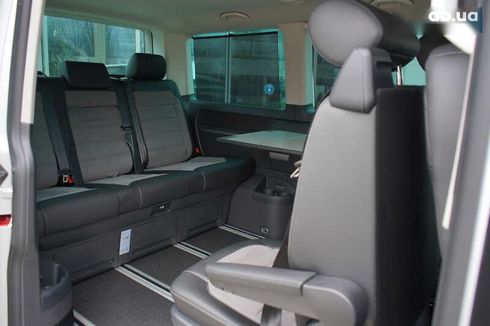 Volkswagen Multivan 2020 - фото 26