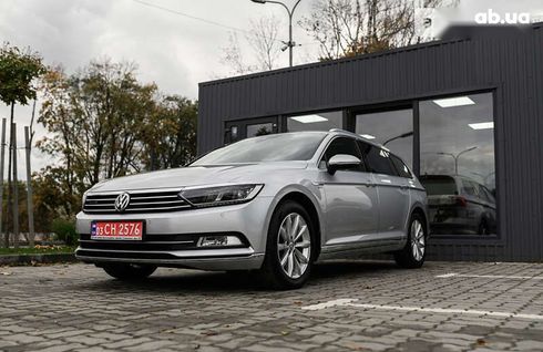 Volkswagen Passat 2018 - фото 11