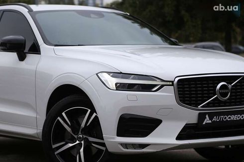 Volvo XC60 2019 - фото 2