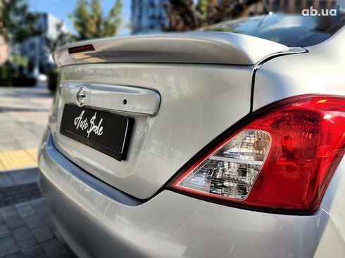 Nissan Versa 2016 - фото 16