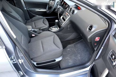 Peugeot 308 2011 - фото 23