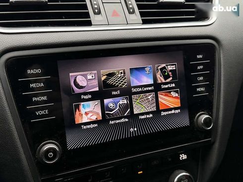 Skoda Octavia 2019 - фото 25