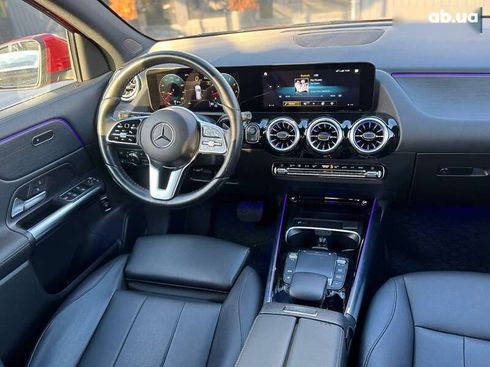 Mercedes-Benz GLA-Класс 2022 - фото 16