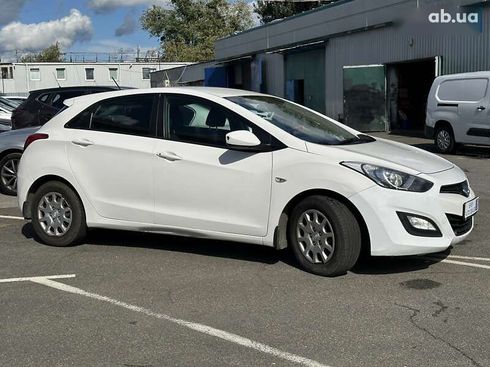 Hyundai i30 2013 - фото 4