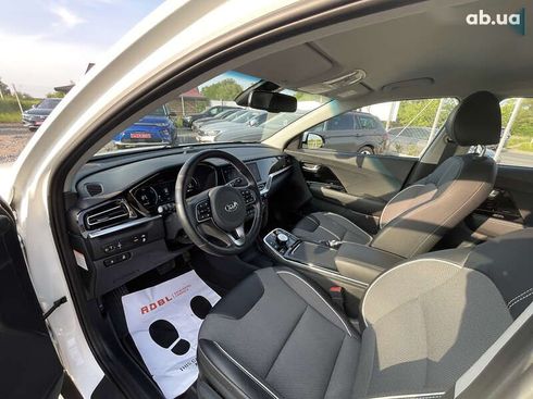 Kia Niro 2021 - фото 8