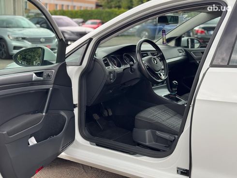 Volkswagen Golf 2015 белый - фото 16