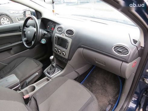 Ford Focus 2011 - фото 18