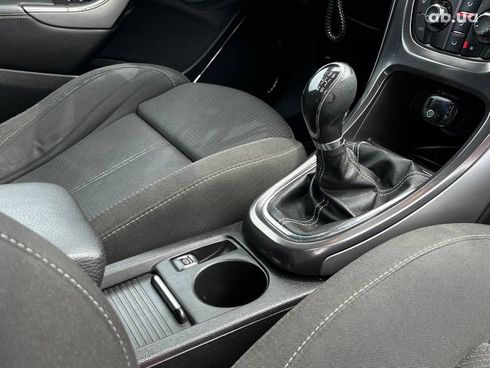 Opel Astra 2011 черный - фото 8