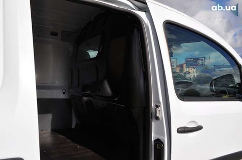 Renault Kangoo 2021 - фото 29