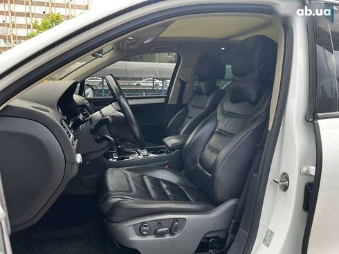 Volkswagen Touareg 2015 - фото 23