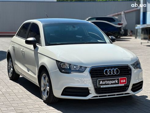 Audi A1 2014 белый - фото 3