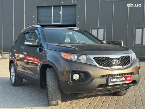 Kia Sorento 2010 коричневый - фото 14