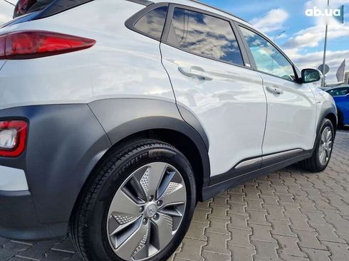 Hyundai Kona 2020 - фото 11