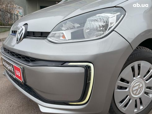 Volkswagen e-Up 2017 серый - фото 4