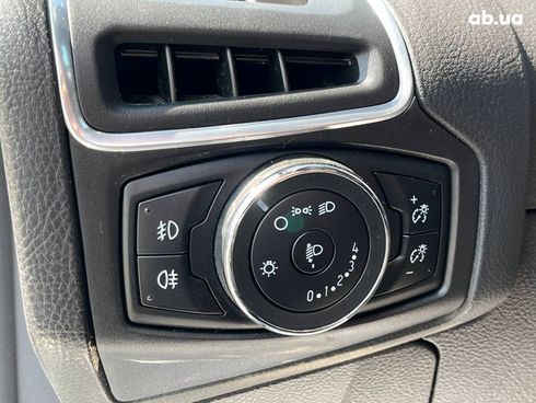 Ford Focus 2014 белый - фото 29