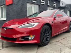 Продаж вживаних Tesla Model S 2019 року - купити на Автобазарі