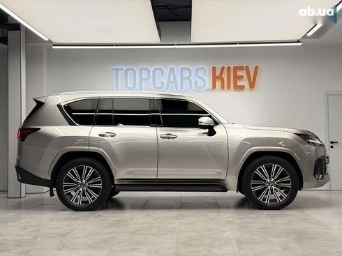 Lexus LX 2022 - фото 14