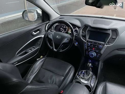 Hyundai Santa Fe 2015 - фото 17
