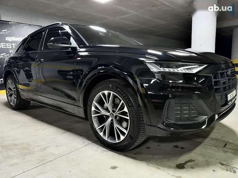 Audi Q8 2022 - фото 4