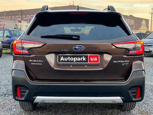 Subaru Outback 2020 коричневый - фото 6