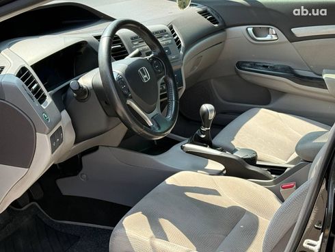Honda Civic 2012 черный - фото 9