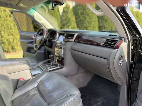 Lexus LX 2010 - фото 30
