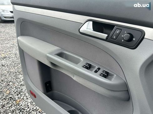 Volkswagen Touran 2007 - фото 24