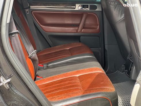 Volkswagen Touareg 2009 черный - фото 38