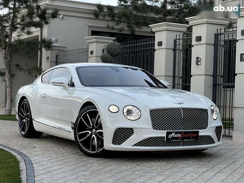 Bentley Continental GT 2019 - фото 24