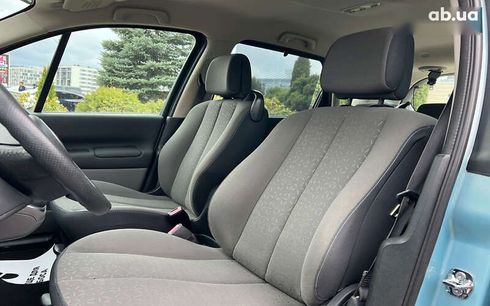 Renault Scenic 2009 - фото 18