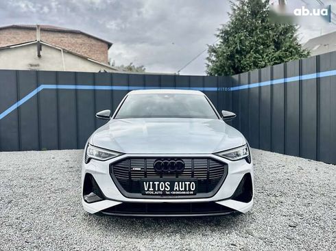 Audi E-Tron 2021 - фото 16