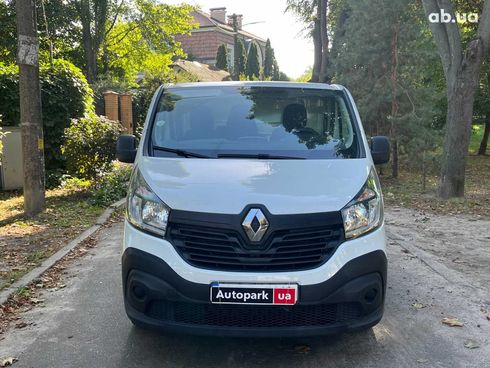 Renault Trafic 2018 белый - фото 2