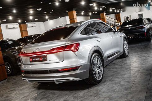 Audi E-Tron 2020 - фото 12