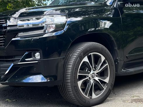 Toyota land cruiser 200 2017 черный - фото 15