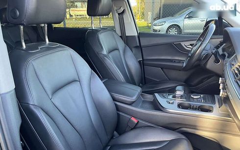 Audi Q7 2017 - фото 23
