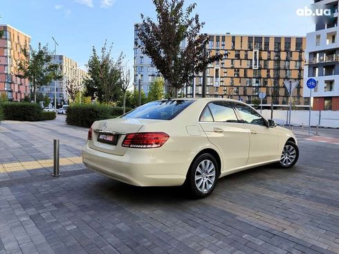 Mercedes-Benz E-Класс 2013 - фото 26