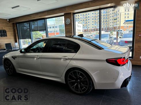 BMW M5 2019 - фото 17