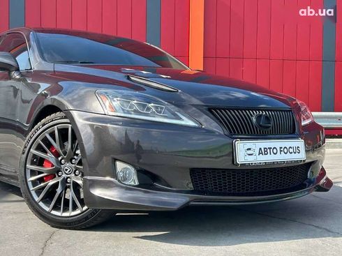 Lexus IS 2010 - фото 2