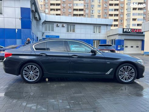 BMW 5 серия 2017 серый - фото 9