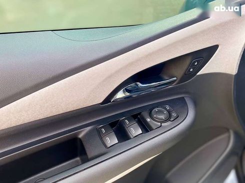 Chevrolet Bolt 2017 - фото 18